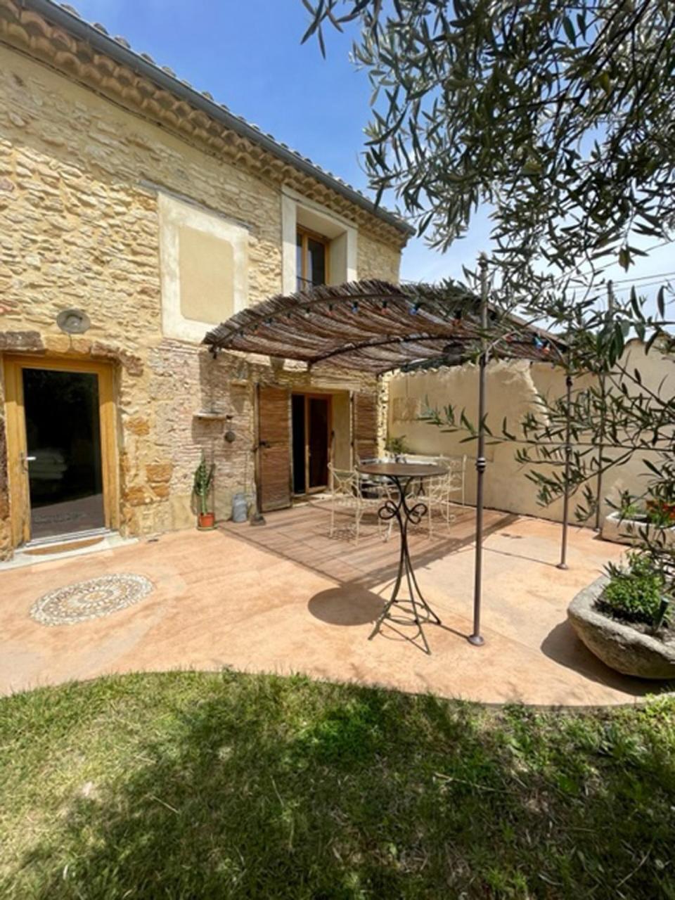 Hotel La Maison Bliss Piolenc Exterior foto